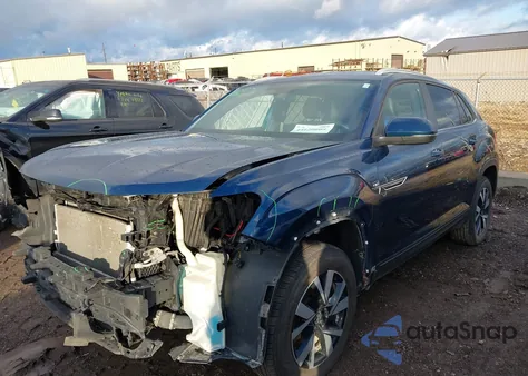 2021 Volkswagen Atlas Cross Sport 2.0T Se z USA, uszkodzony, nr VIN 1V2LC2CA6MC203062